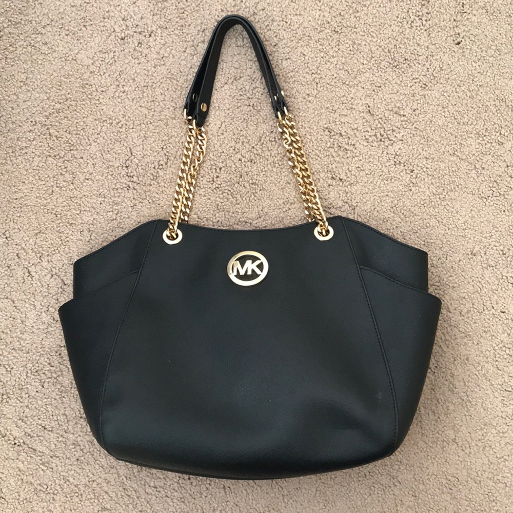 Used black Michael Kors Jet Set Travel tote